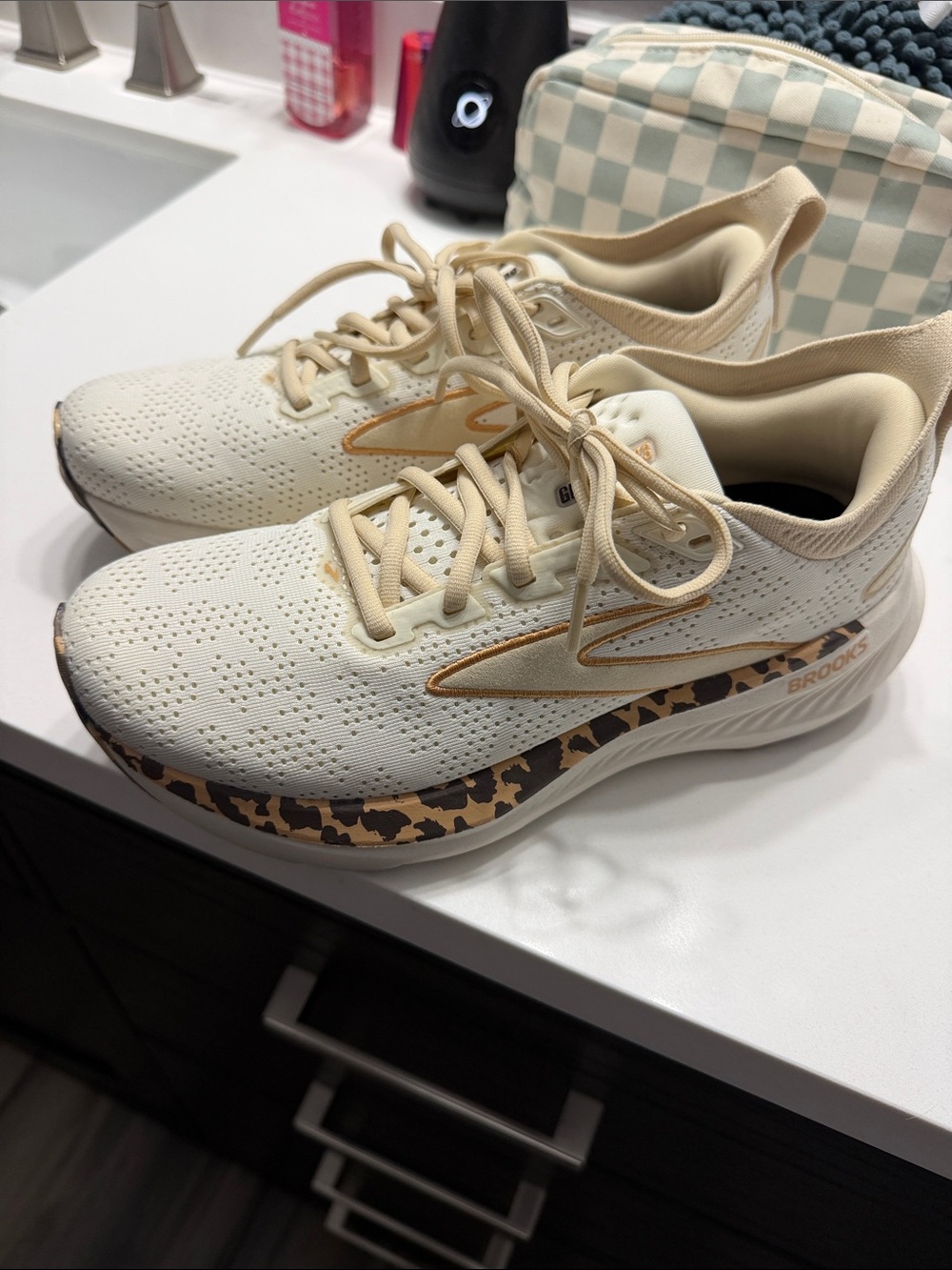 Brooks Women's Cream Running Shoes with Leopard-Print Midsole Accent